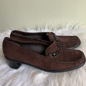 Stuart Weitzman brown suede leather shoes 7.5B